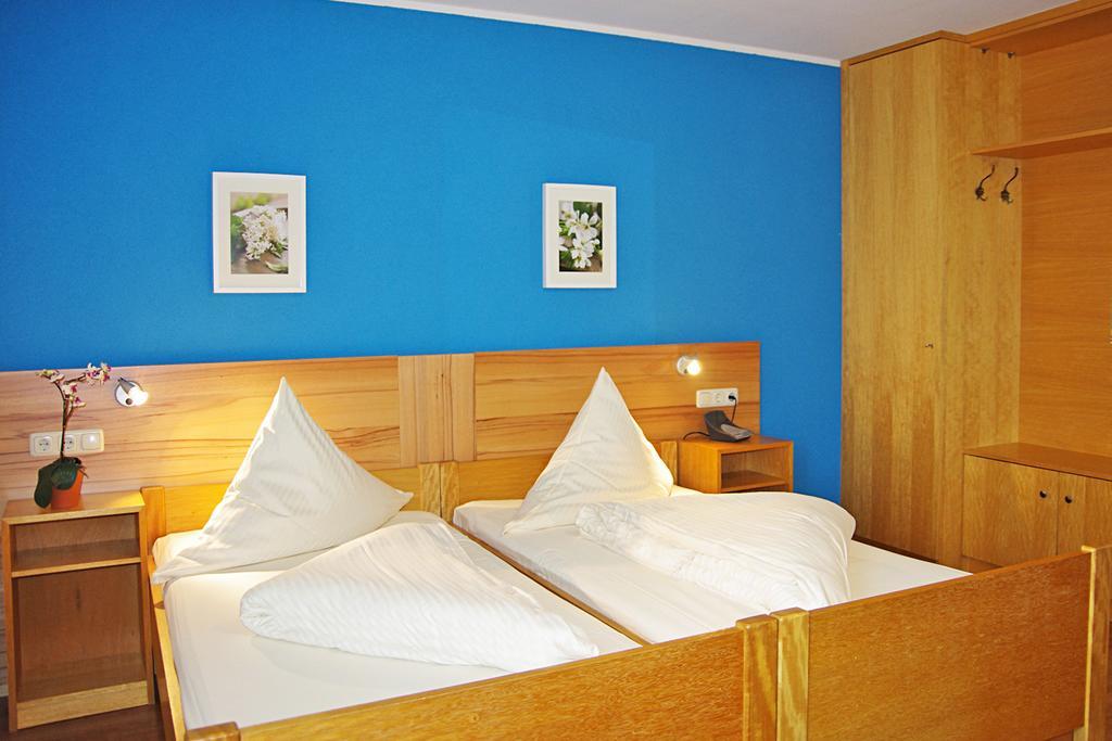 Loewenhof Hotel Крумбах Стая снимка